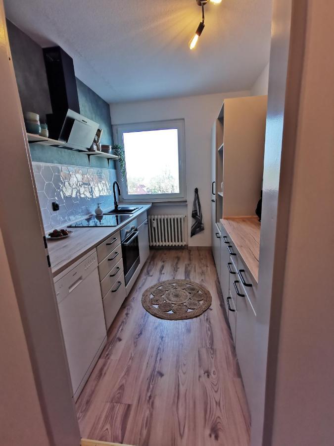 Up Wulkje21 Neu Renovierte Wohnung Mit Pkw Stellplatz Emden Extérieur photo