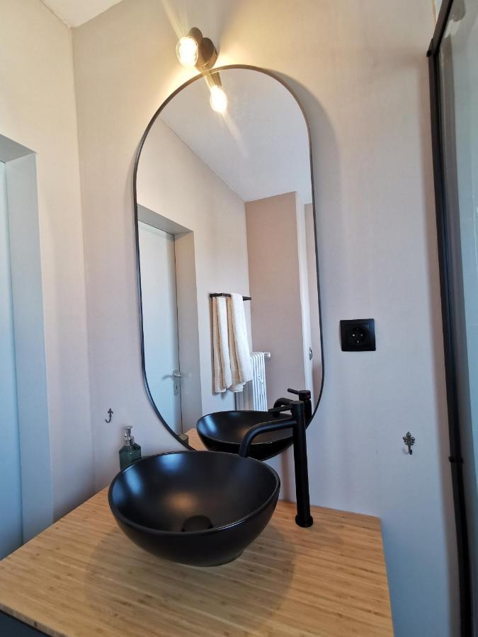 Up Wulkje21 Neu Renovierte Wohnung Mit Pkw Stellplatz Emden Extérieur photo
